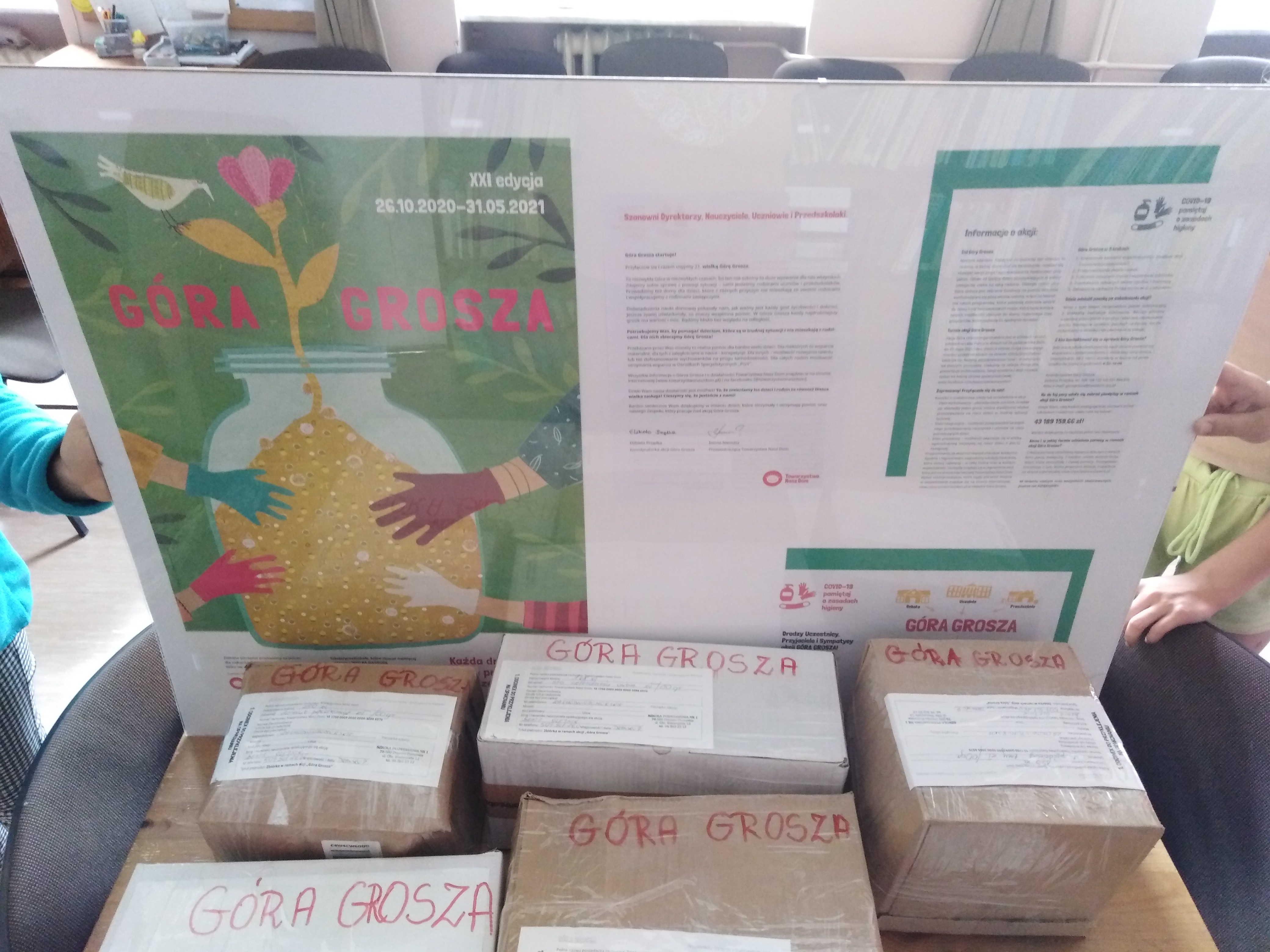 zbiórka,pieniędzy,szkoła podstawowa