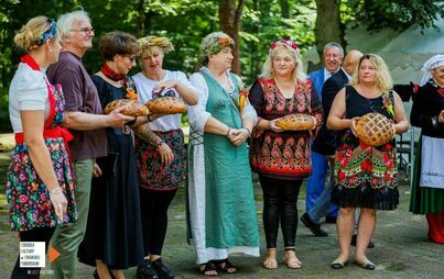 Zdjęcie do Gminne Święto Plon&oacute;w 