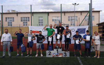 Zdjęcie do Rufiany wyciskali sztangę w Czaplinku i Tychowie